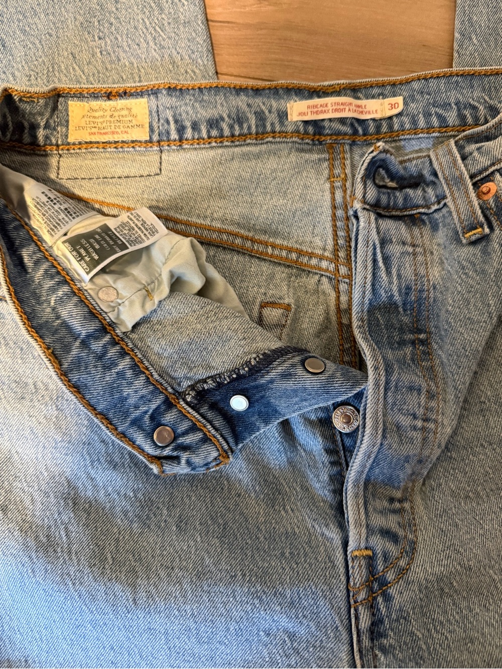 Levi’s Ribcage Straight Jeans